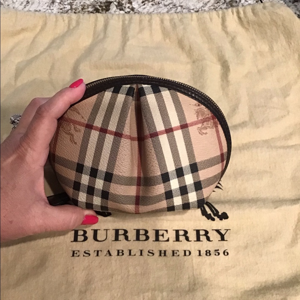Authentic Haymarket Burberry cosmetic pouch
